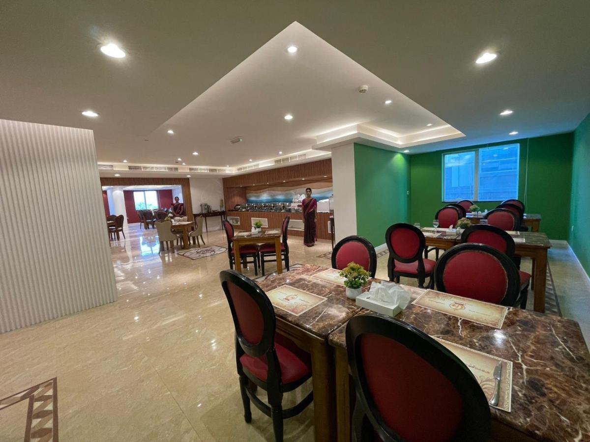 Clifton International Hotel Fujaïrah Extérieur photo