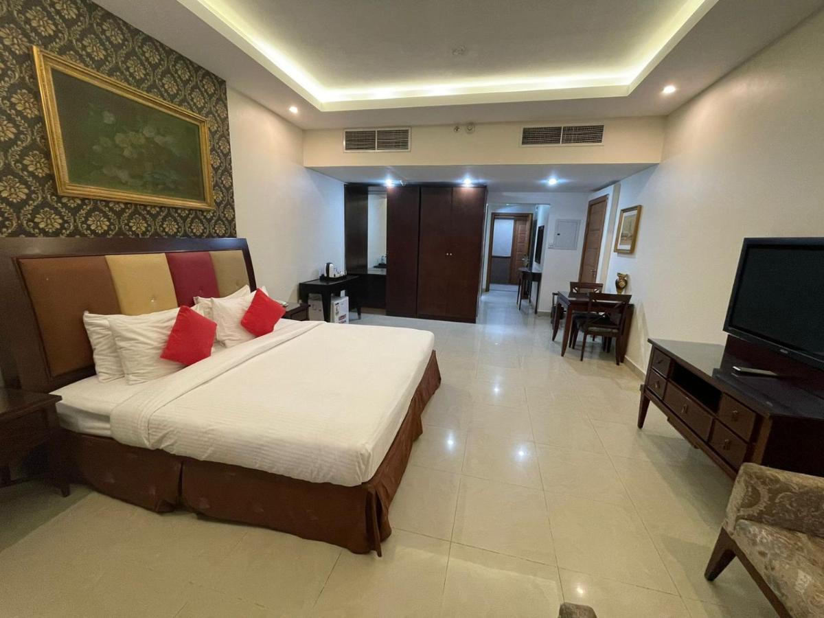 Clifton International Hotel Fujaïrah Extérieur photo