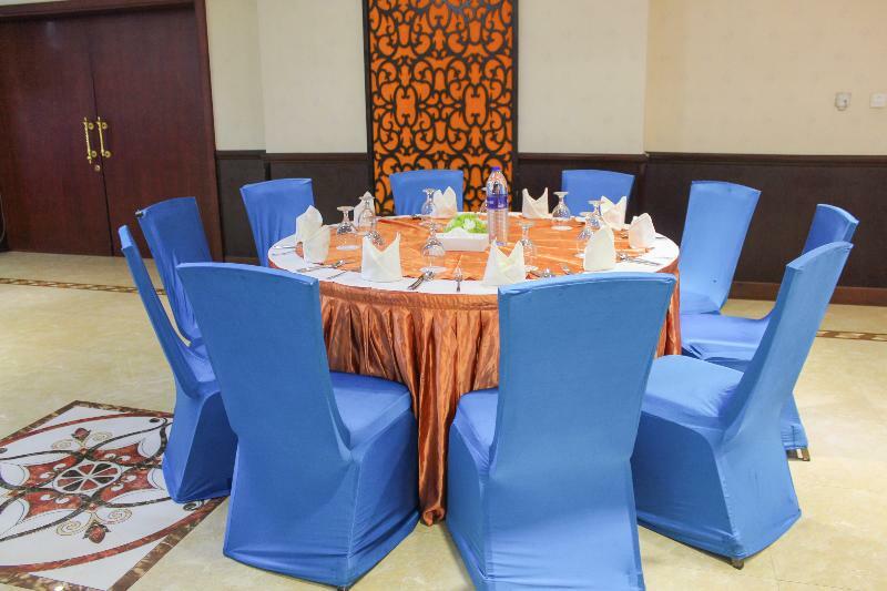 Clifton International Hotel Fujaïrah Extérieur photo