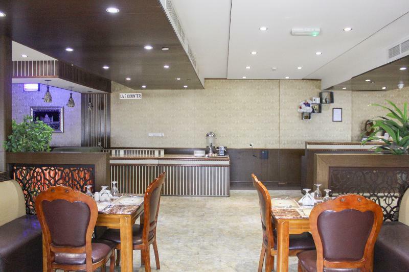 Clifton International Hotel Fujaïrah Extérieur photo